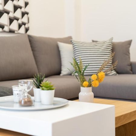 Pagrati'S Best Apartment Atenas Exterior foto